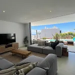 Luxury Private Pool Apartmán